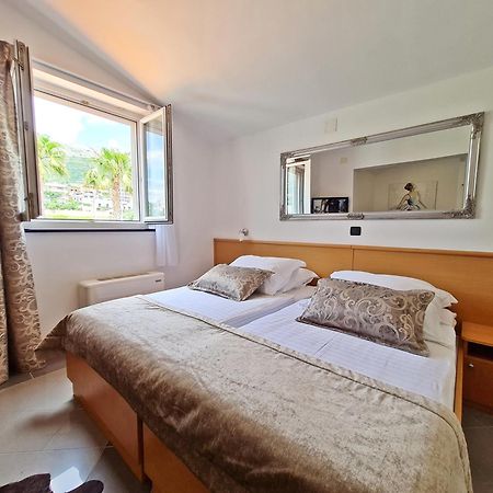 Hotel Sunce Podstrana Ruang foto
