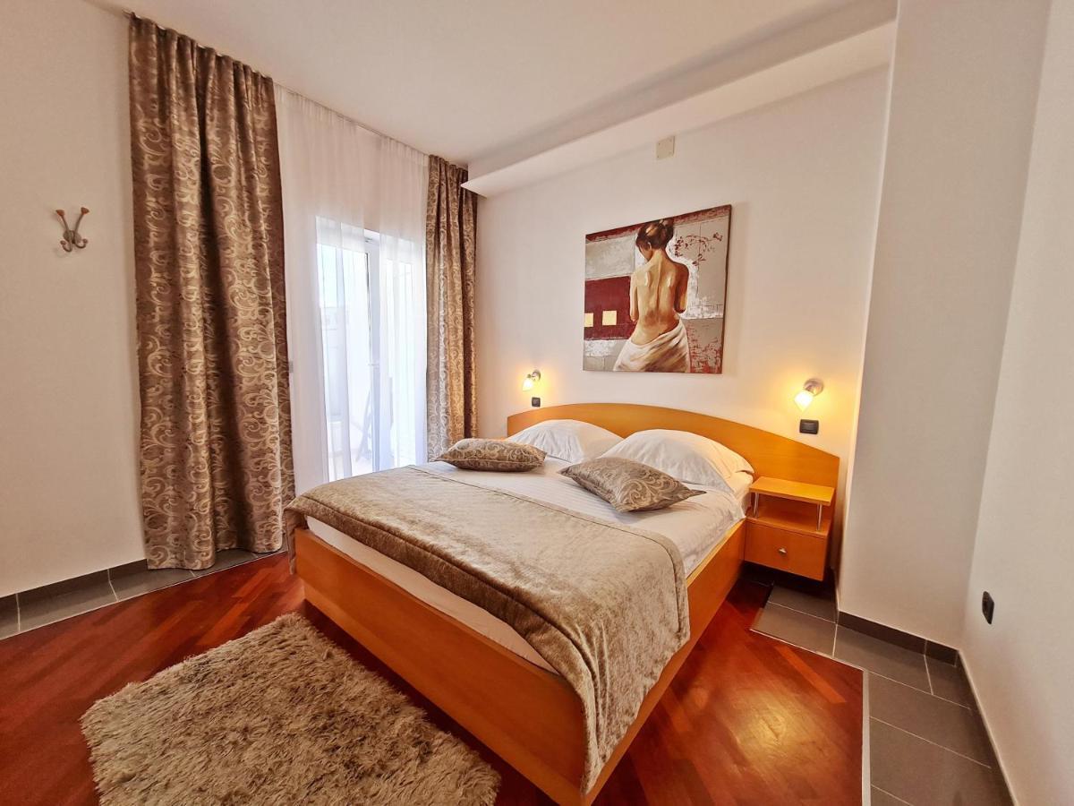 Hotel Sunce Podstrana Bagian luar foto