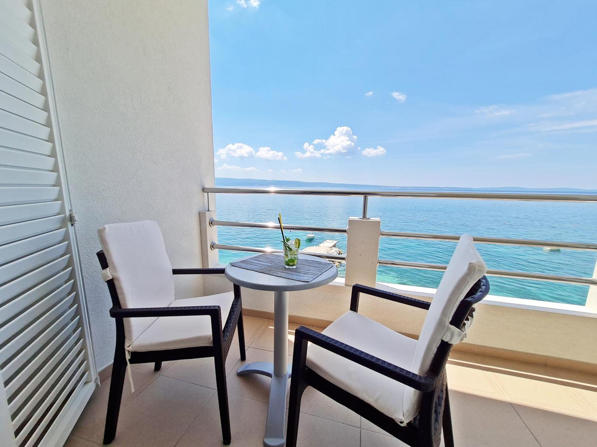 Hotel Sunce Podstrana Ruang foto