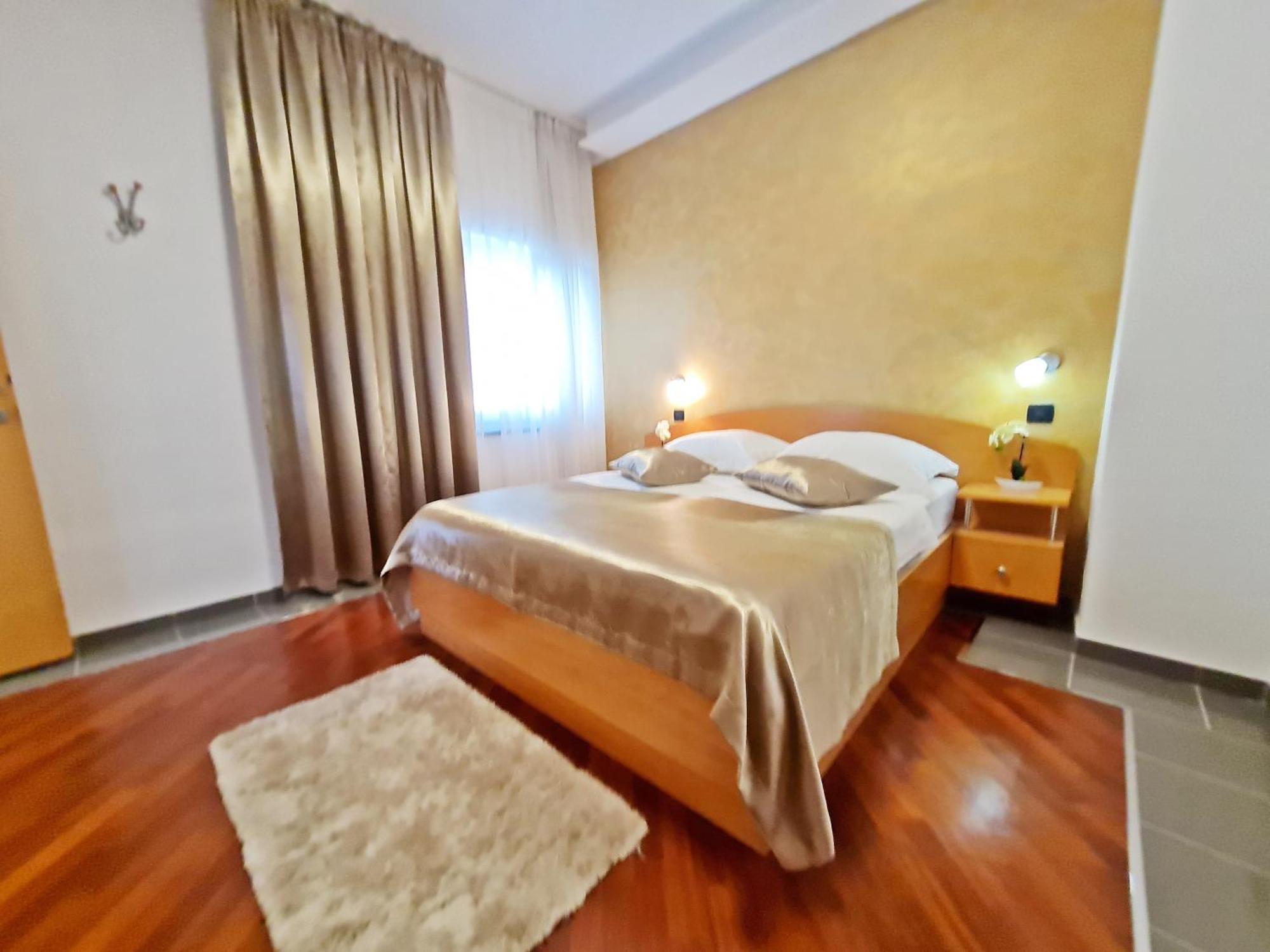 Hotel Sunce Podstrana Ruang foto